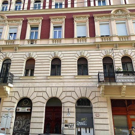 Bp-Est K39 Apartment Budapest Ngoại thất bức ảnh